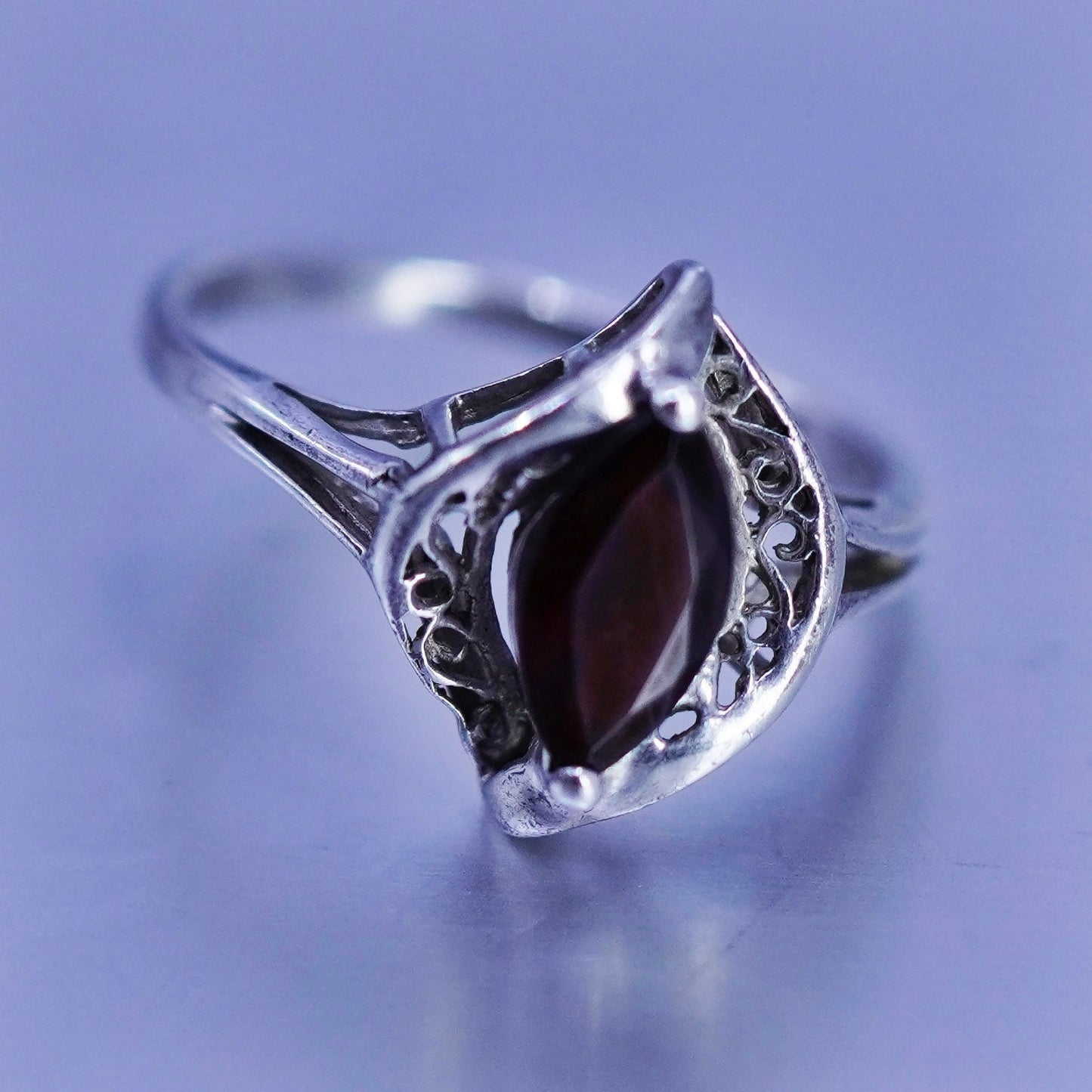 Size 7, vintage Sterling 925 silver handmade filigree ring with ruby