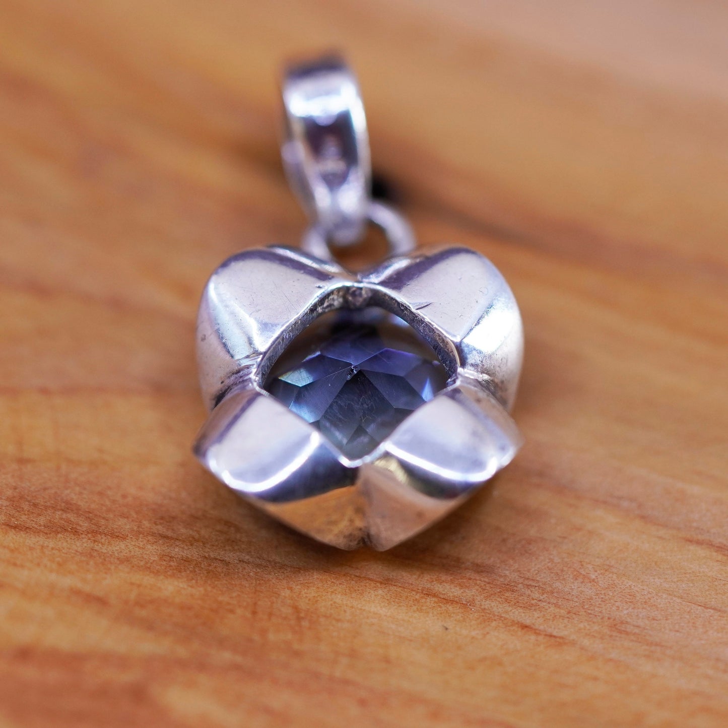 Vintage Sterling 925 silver handmade flower pendant with blue topaz