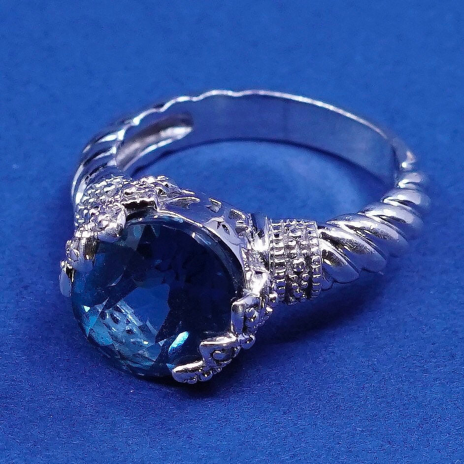 Size 6.25, vtg sterling silver handmade ring, 925 w/ oval blue topaz N flower