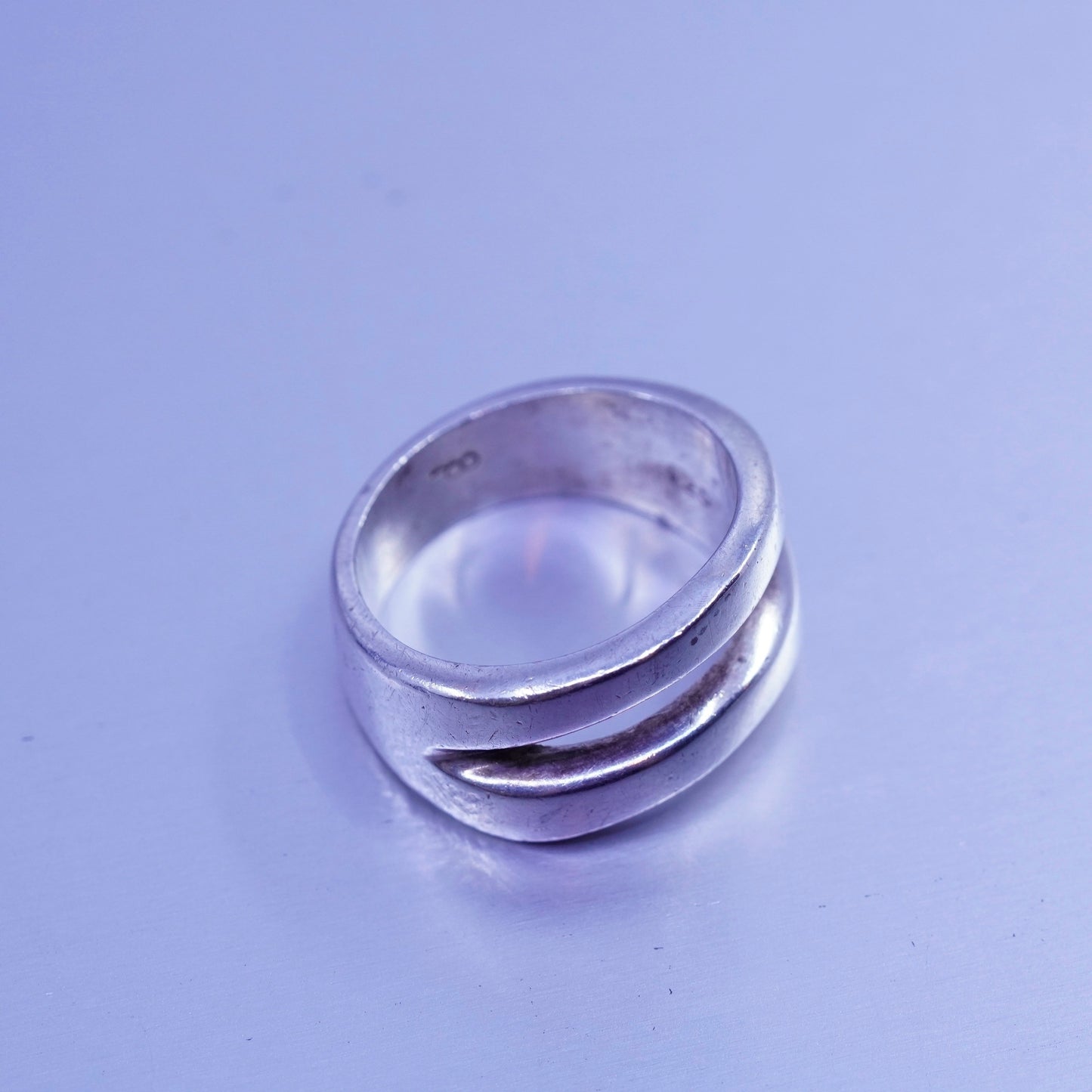 Size 7.5, vintage southwestern Mexico Sterling 925 silver ring, band