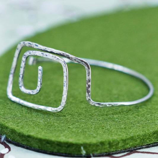 6.75”, vintage Sterling silver hammered bracelet, hammered swirly 925 bangle