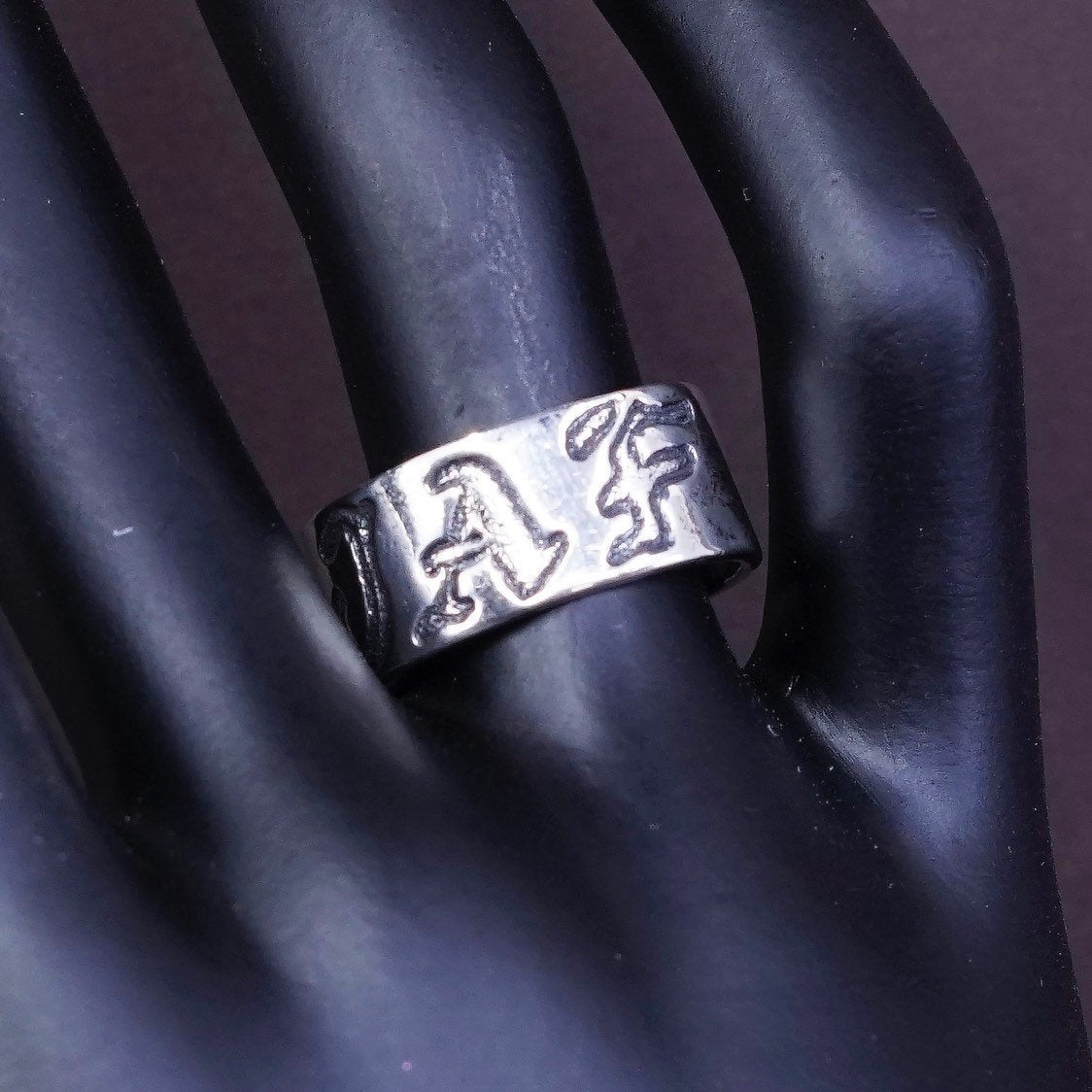 sz 8, vtg Sterling silver handmade ring, 925 wide band w/ “JAF”