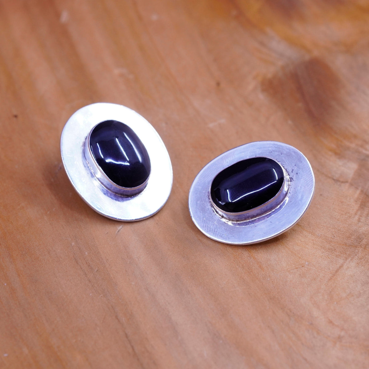 Mexico Sterling silver handmade earrings, 925 oval obsidian clip on