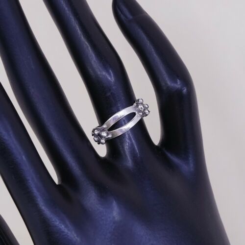 Size 6, Vtg stackable Sterling Silver Handmade Ring 925 Band W/ Beads