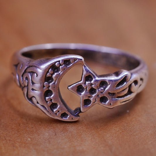 Size 7, vintage Sterling silver handmade tiny ring, 925 star band