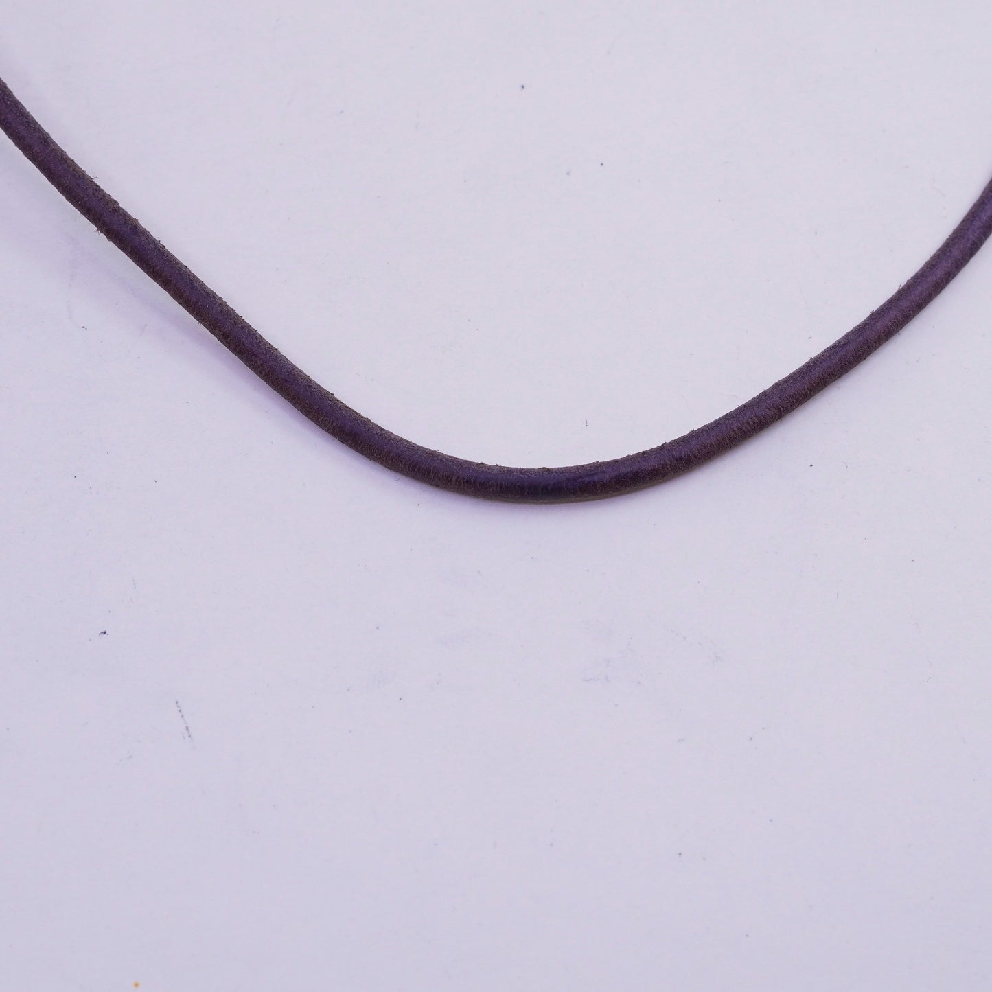 16+2”, Vtg 14/20 14K yellow gold Clasp W/ brown Leather Necklace