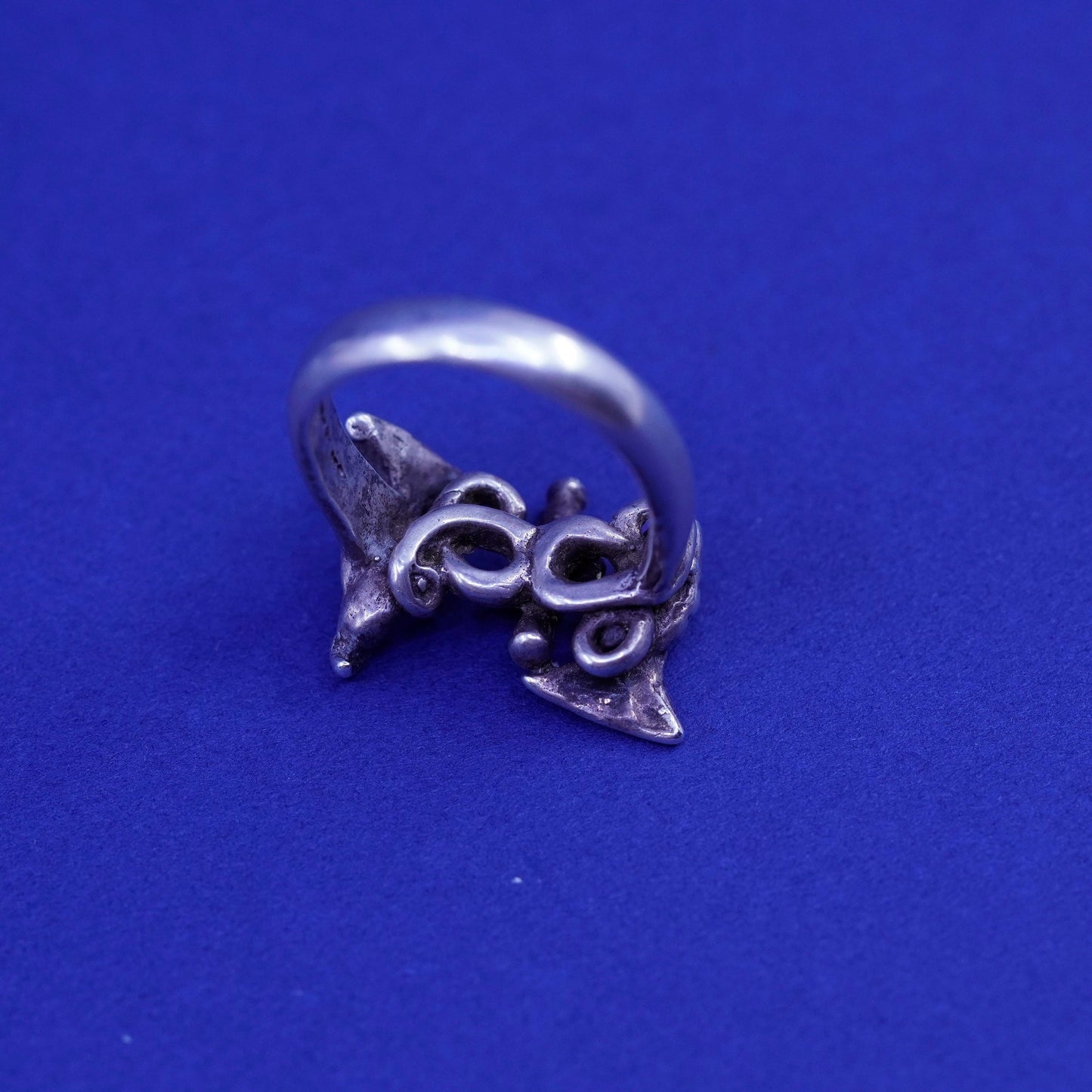 Size 4.5, vintage Native American sterling silver handmade ring, 925 bird band