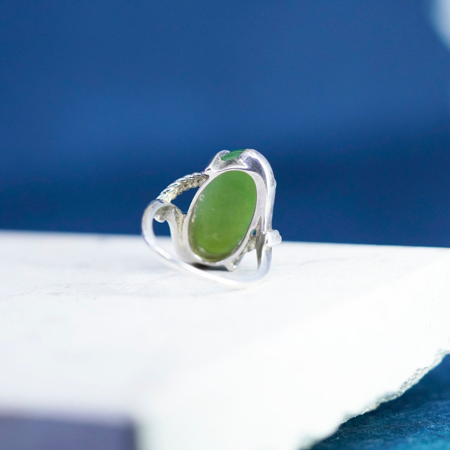 Size 6, vintage sterling 925 silver handmade ring with oval jade