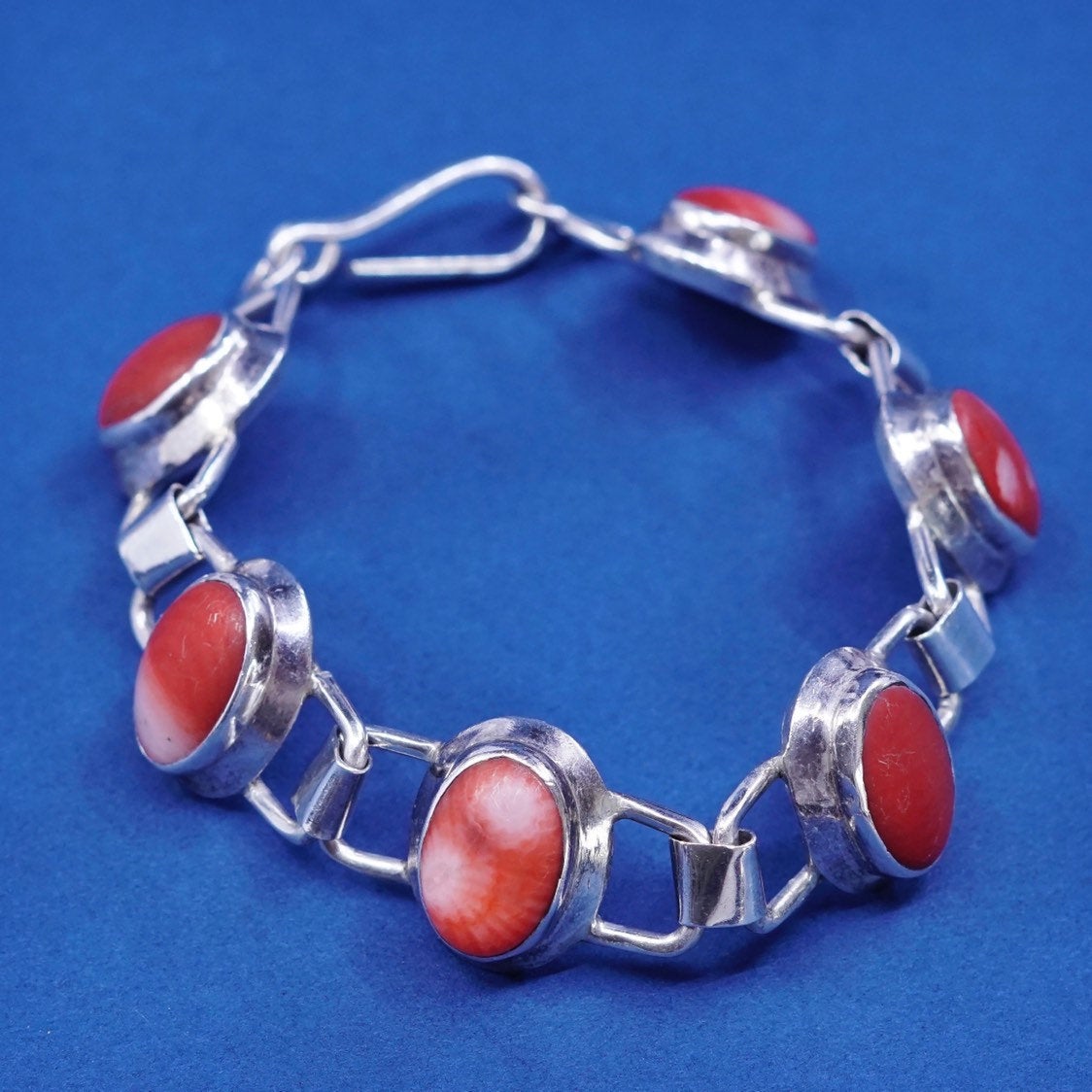 7", vtg sterling silver handmade bracelet with red Chalcedony, silver tested