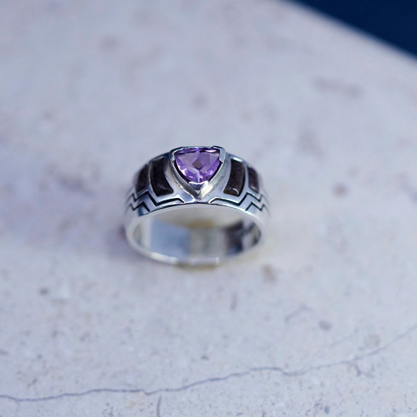 Size 7, southwestern CAROLYN POLLACK RELIOS Sterling 925 silver ring amethyst