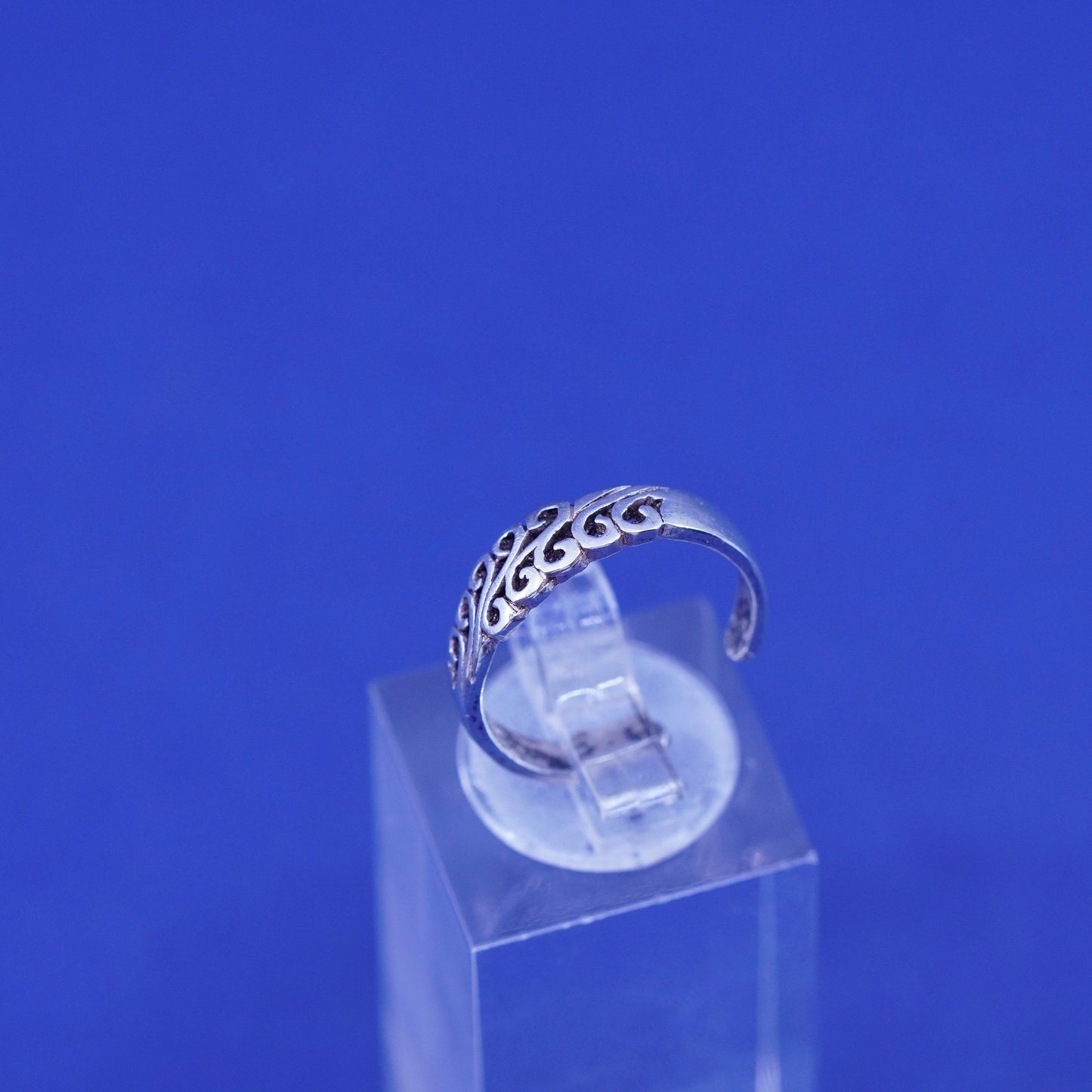 Size 4, vintage Sterling silver handmade ring, 925 filigree open band