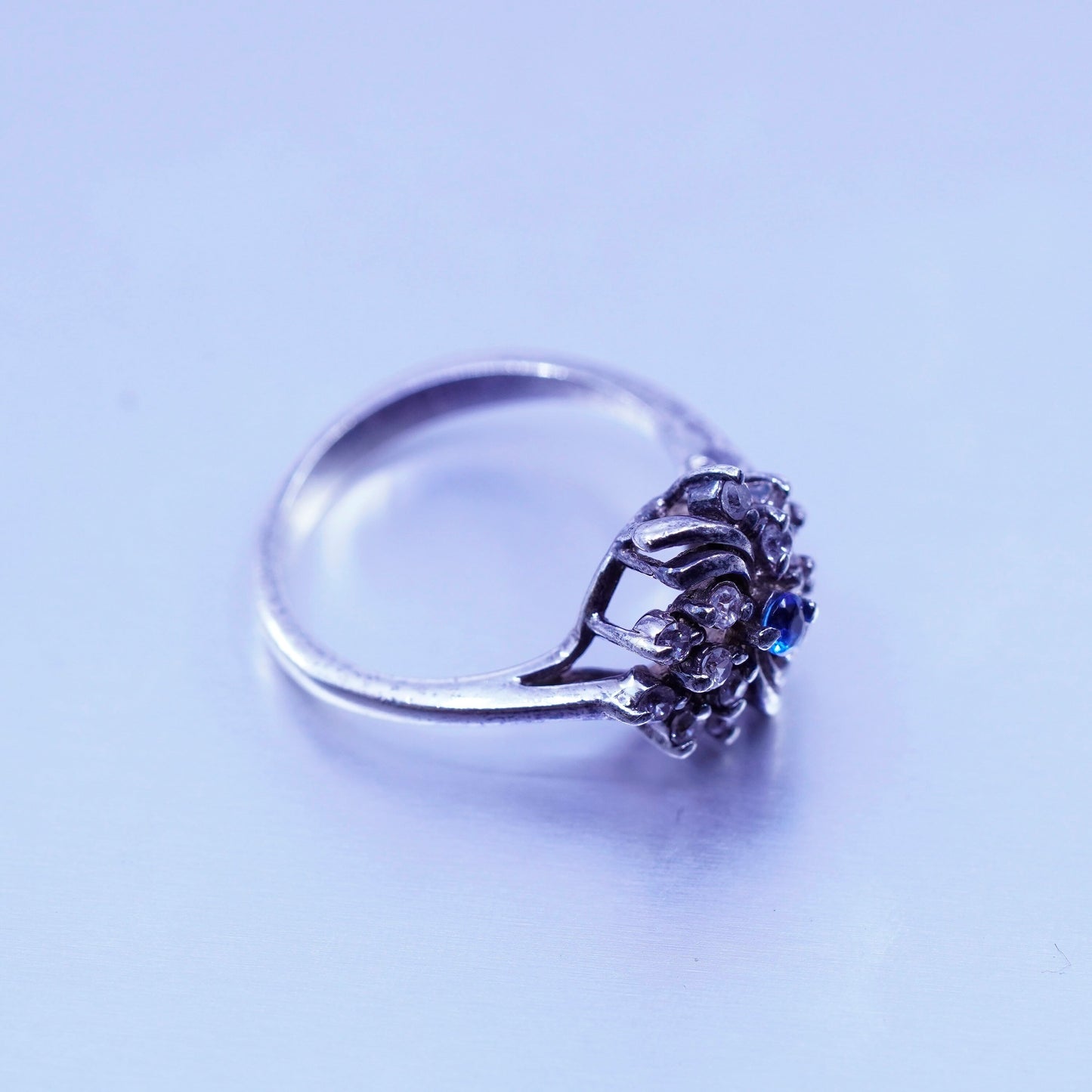 Size 7, vintage Sterling 925 silver handmade band ring with cluster Cz