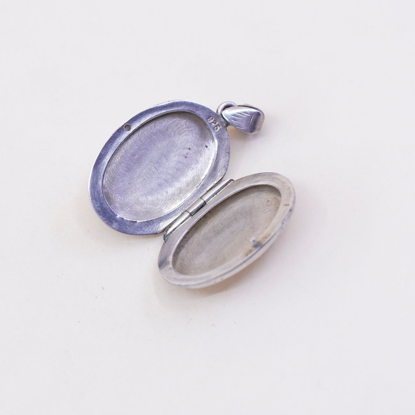 Vintage Sterling silver oval pendant, 925 floral handmade photo locket charm