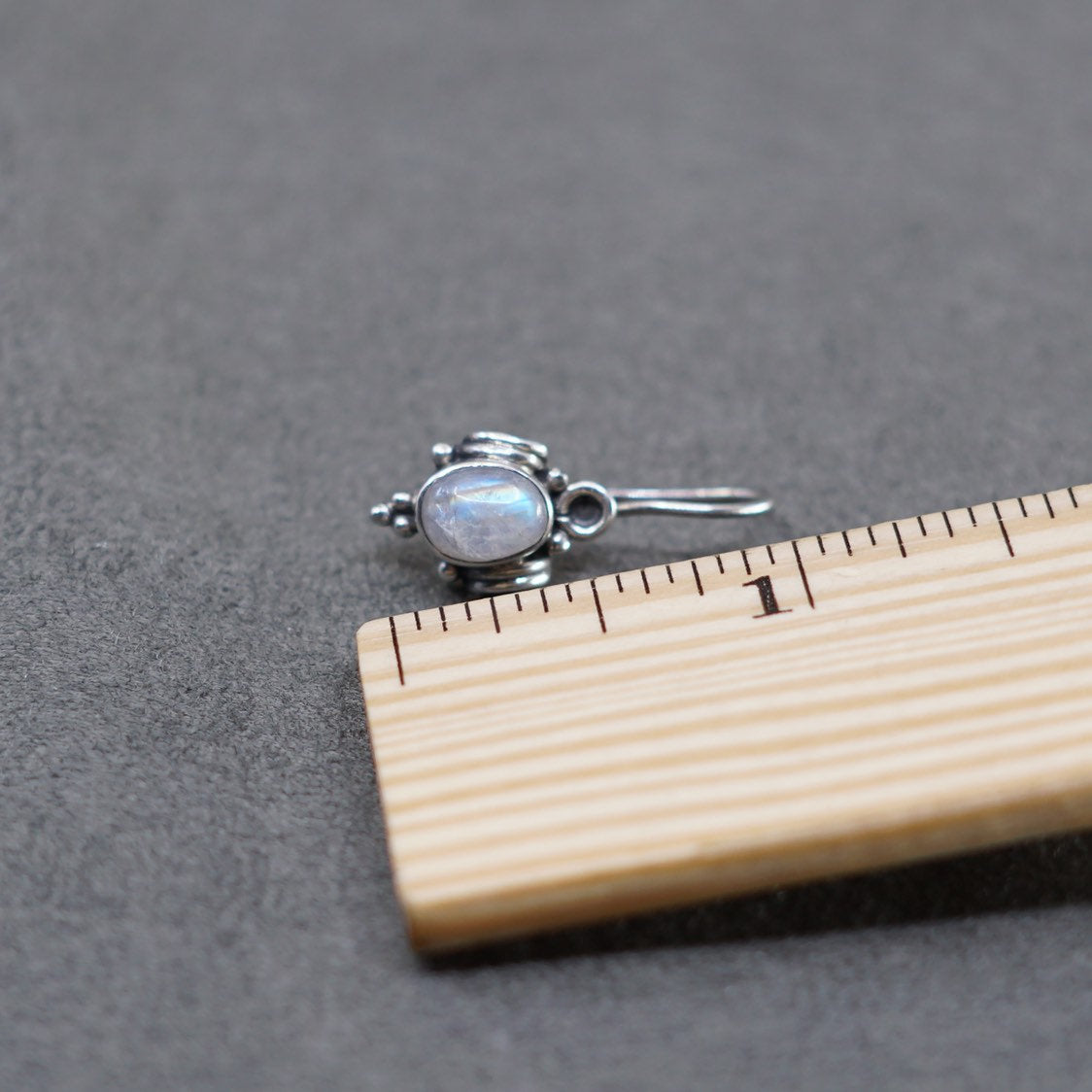 Sterling silver handmade earrings, 925 w/ oval shaped moonstone