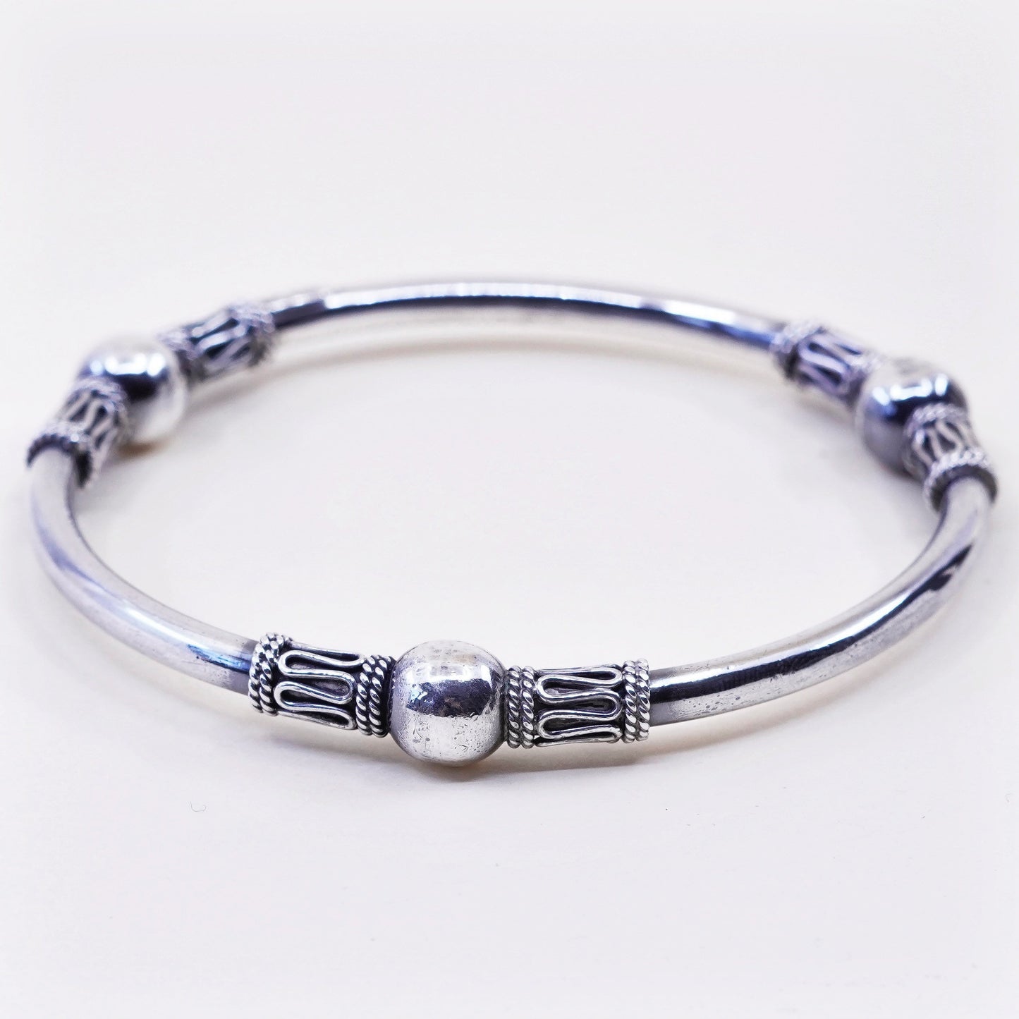 7.75”, vintage bali BA suarti sterling 925 silver handmade bracelet, bangle