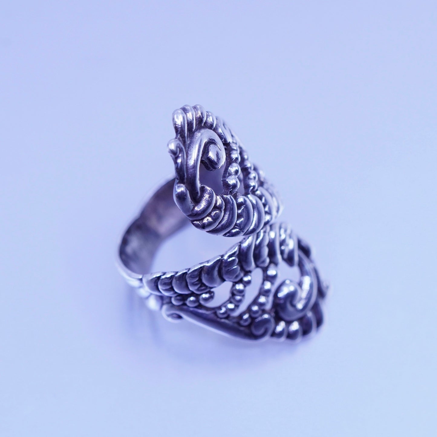 Size adjustable, vtg taxco Sterling 925 silver ring, wrap filigree swirly band