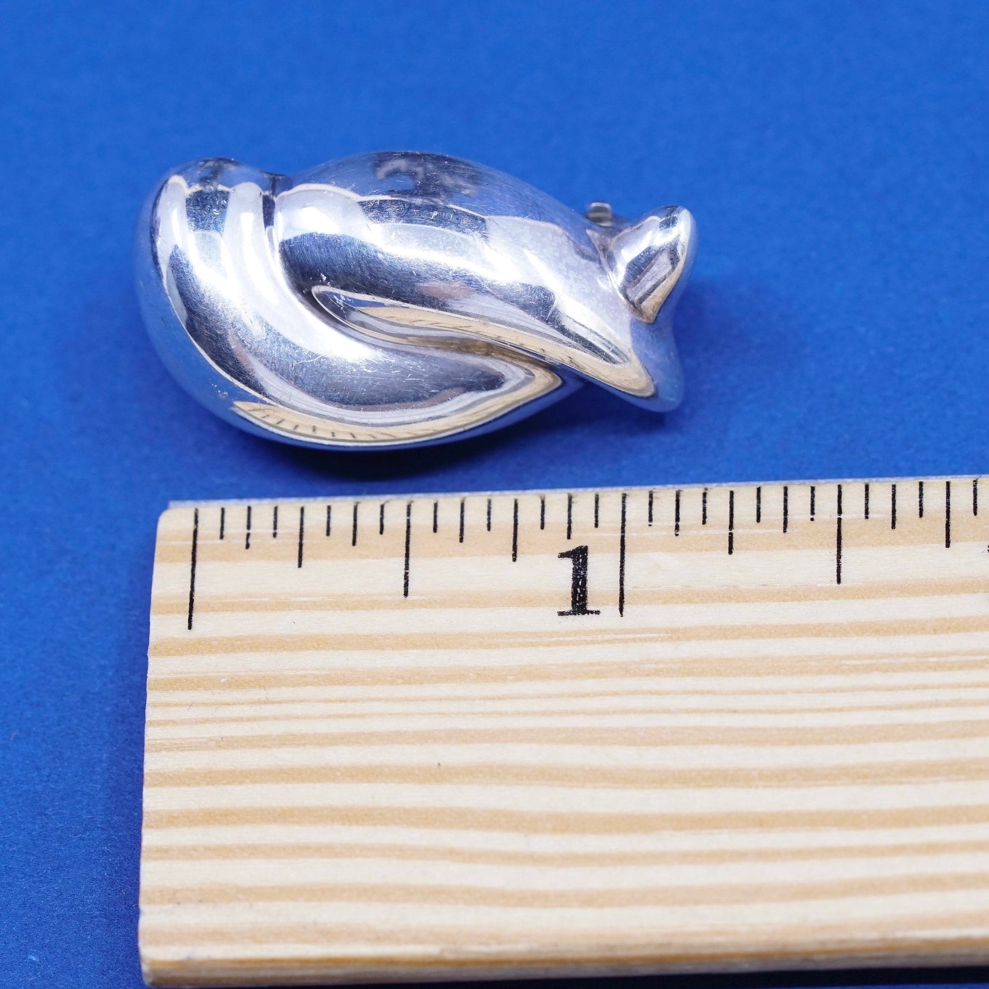 vintage Zina Sterling silver handmade Ribbed earrings, modern 925 silver studs