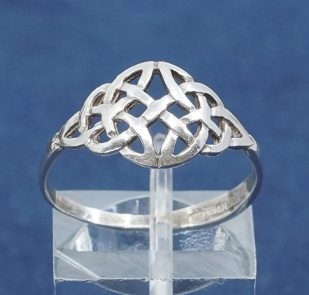 sz 8.25, vtg RIL Sterling silver handmade ring, 925 band w/ Irish filigree