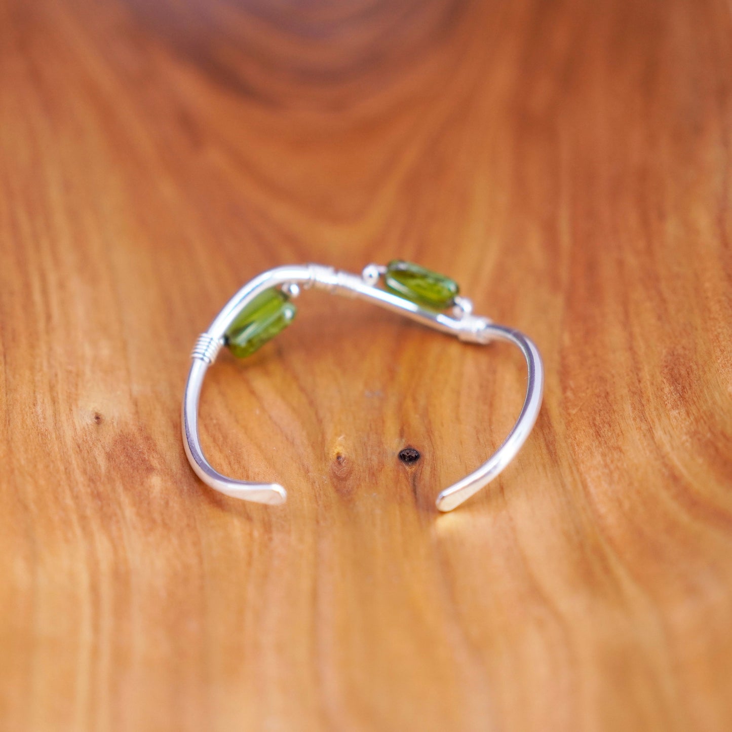 5.75”, Navajo Sterling silver bracelet, Native American, 925 cuff green glass