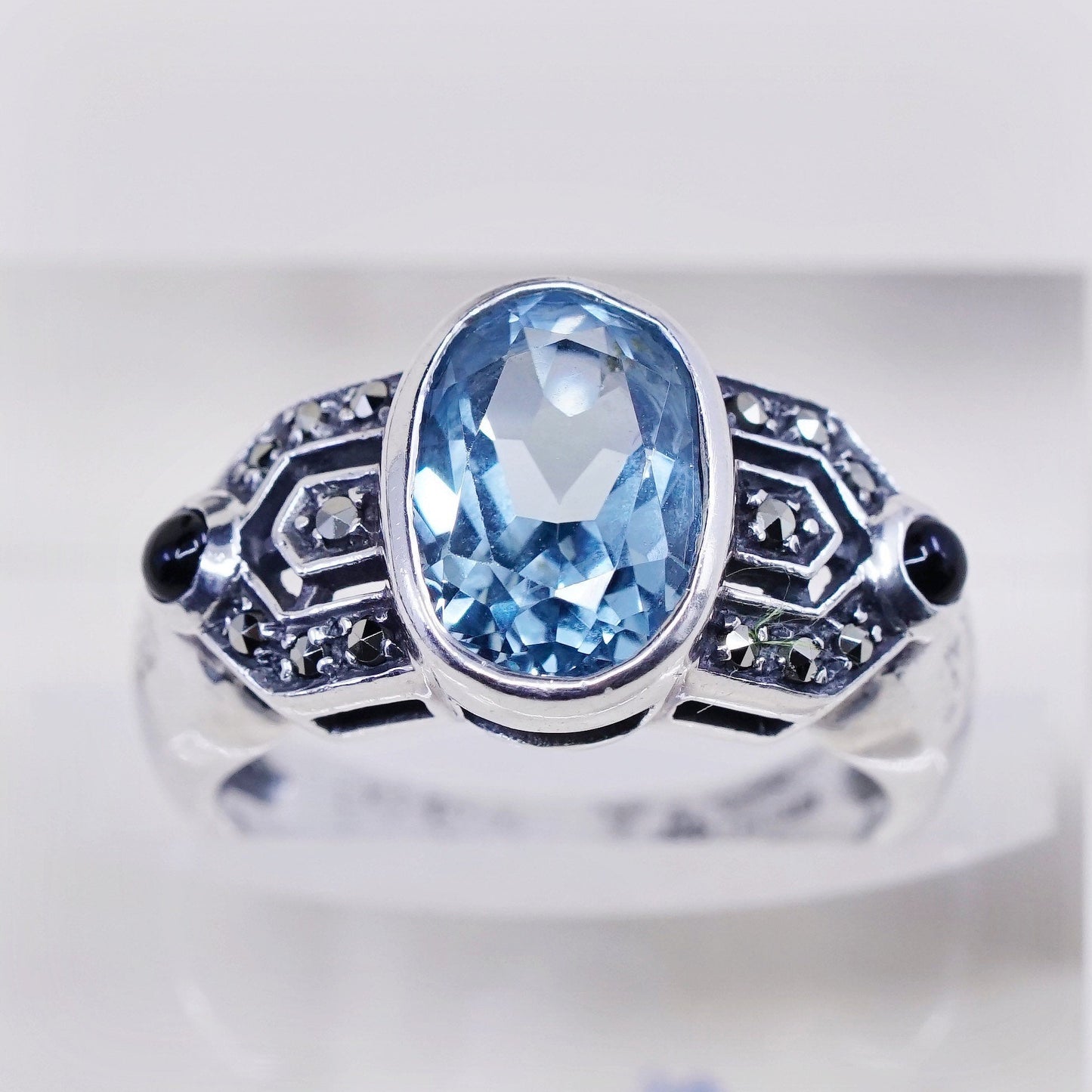 Size 7.25, vtg Karana Sterling silver statement engagement ring with blue topaz