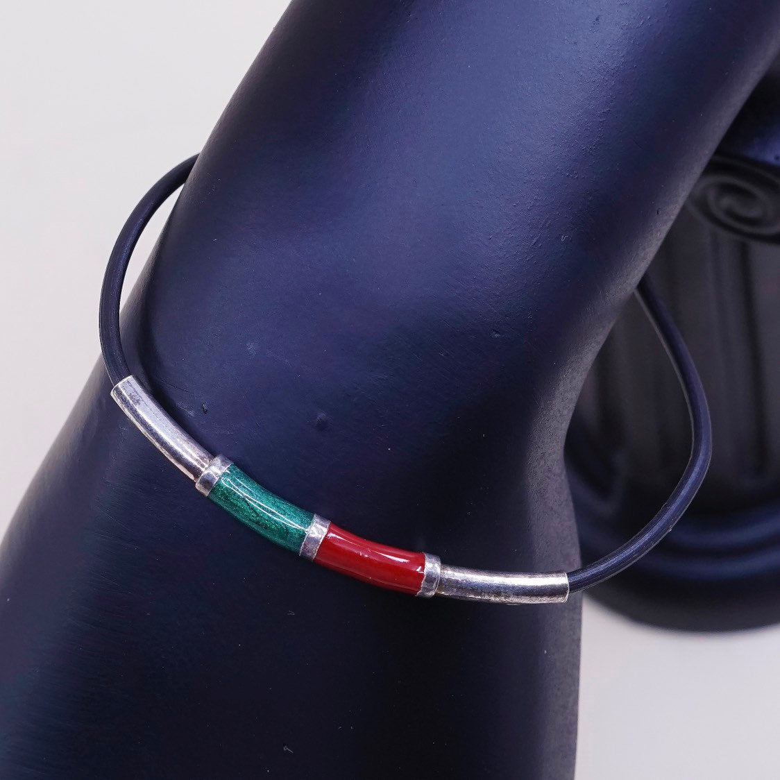 6.5”, VTG Sterling silver handmade bracelet, 925 enamel bar w/ rubber