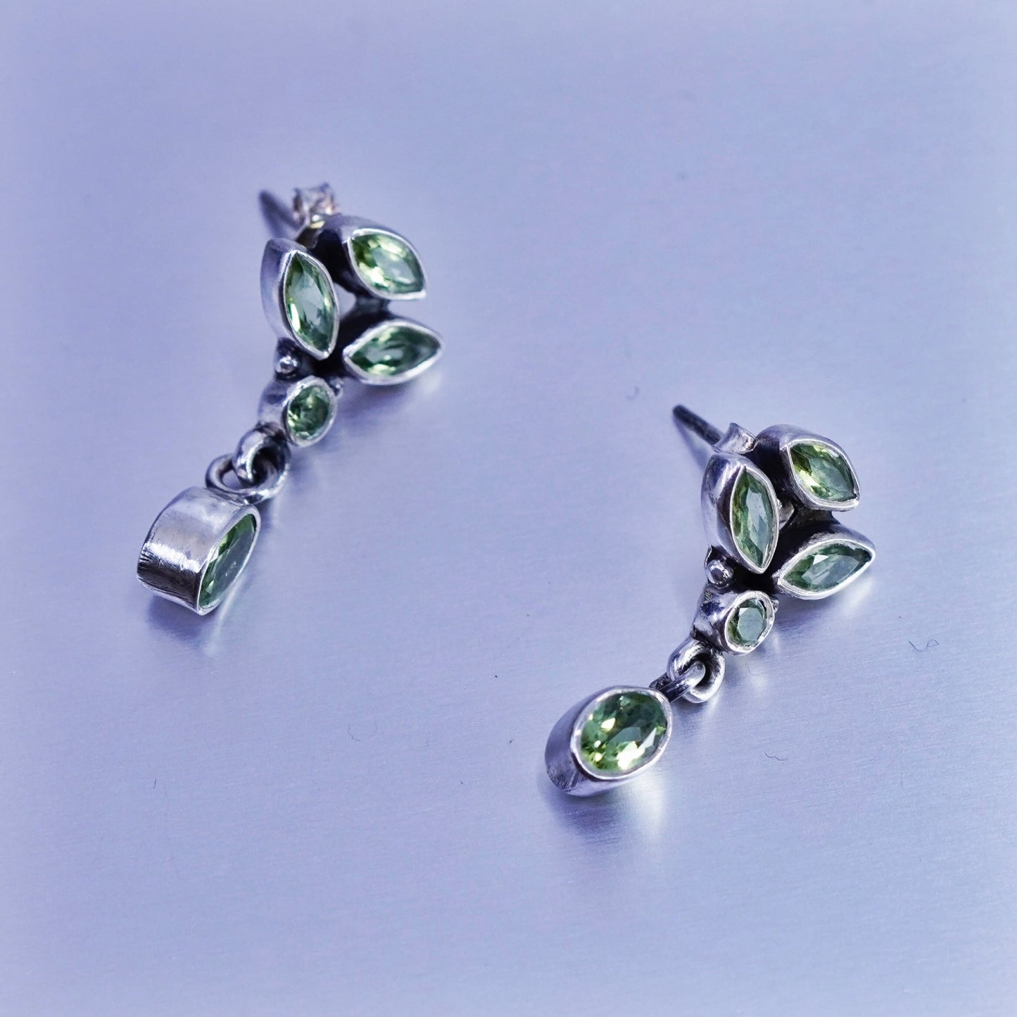 Native American southwestern Sterling 925 silver handmade earrings with peridot
