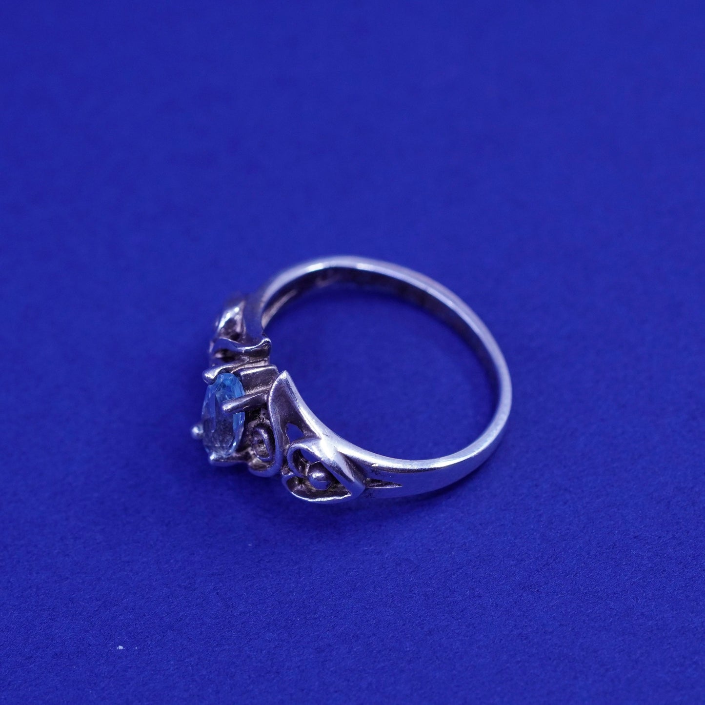 Size 4.75, vintage sterling 925 silver handmade ring with blue topaz