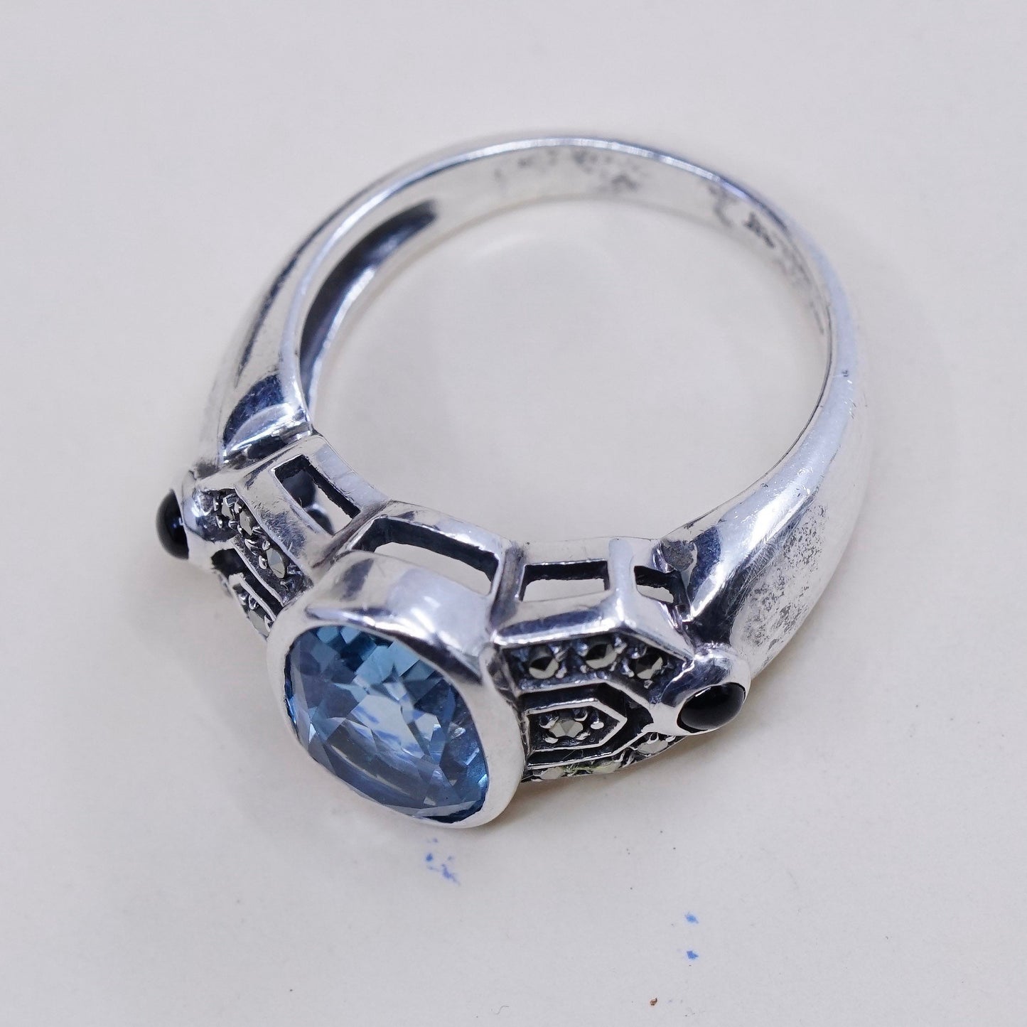 Size 7.25, vtg Karana Sterling silver statement engagement ring with blue topaz