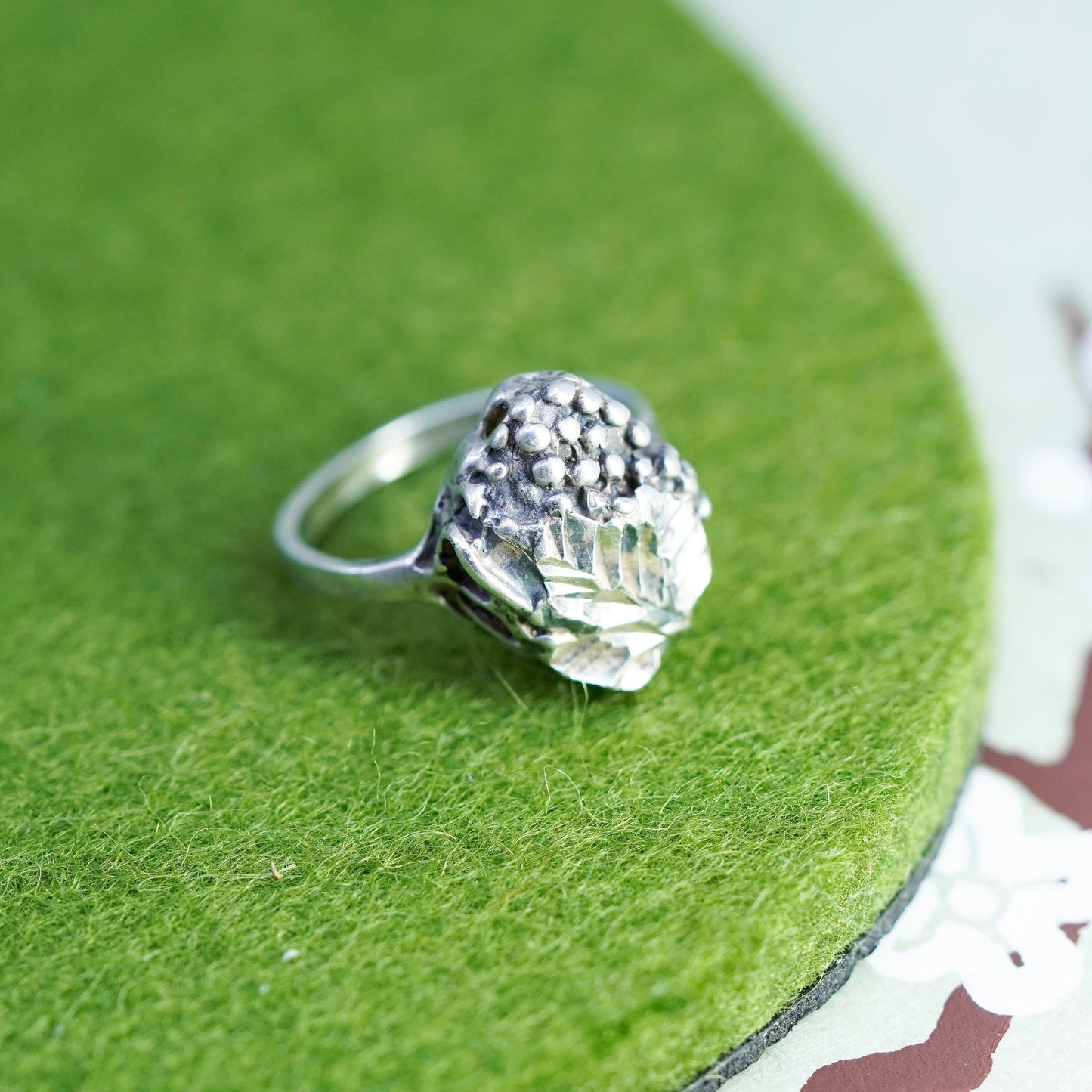 Size 4.5, Sterling silver handmade ring, 925 grapes leaf band