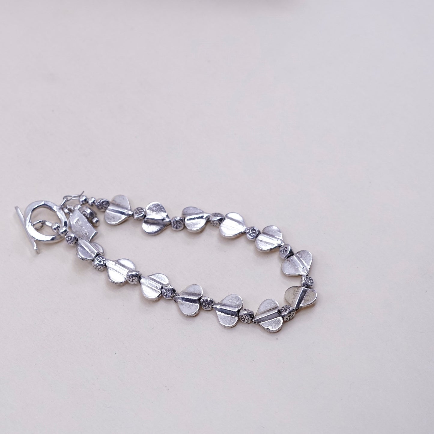 7”, Vintage Native American sterling silver bracelet, 925 heart link chain