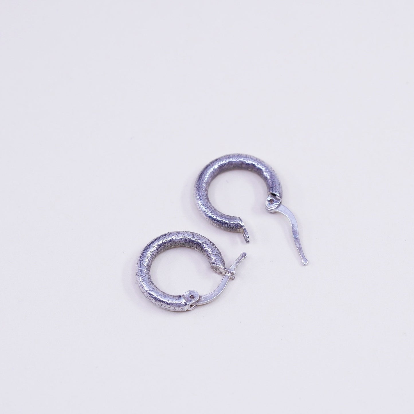0.5”, Vintage Italy sterling silver loop earrings, textured 925 hoops, huggie