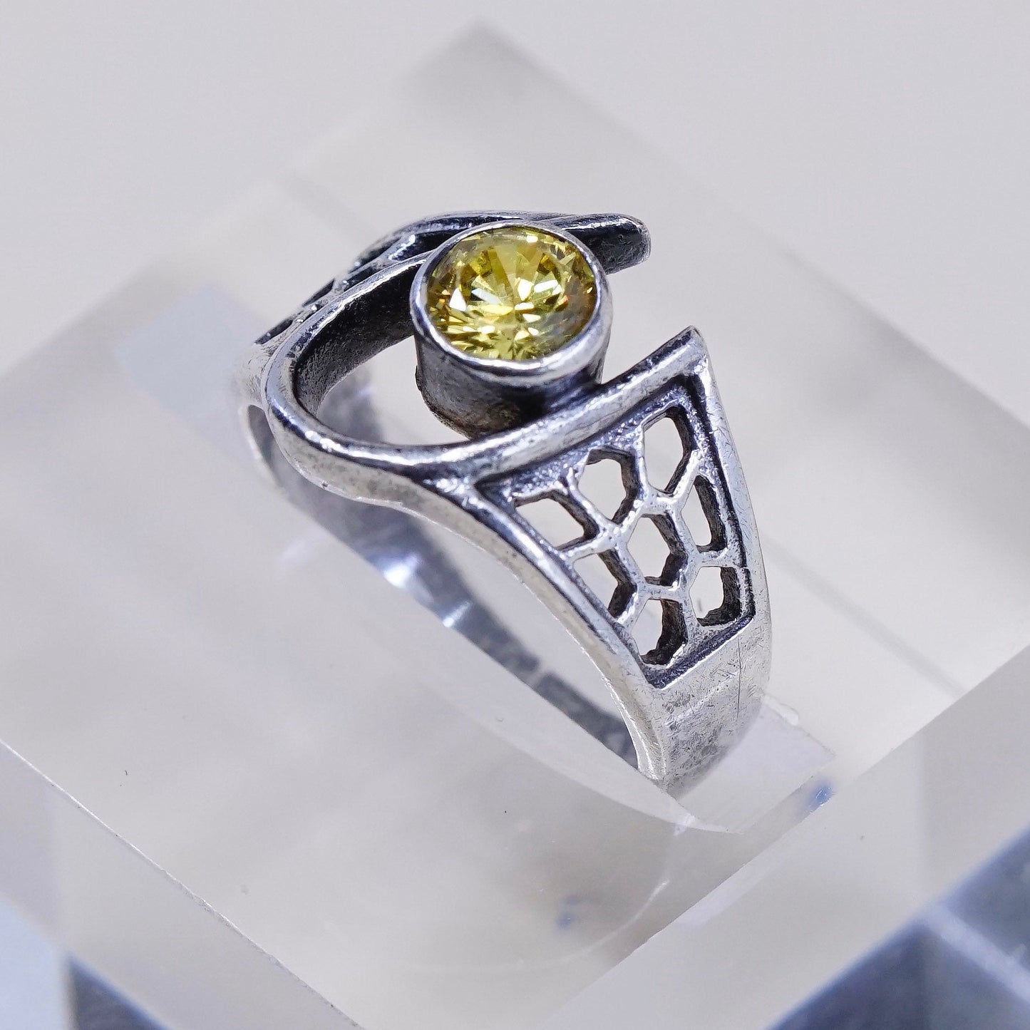 Size 5, vintage Sterling silver handmade ring, filigree 925 with citrine