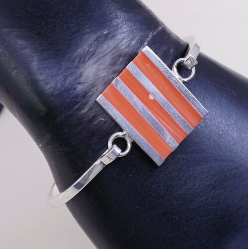 6.75”, Vtg Sterling Silver Handmade Bracelet, Mexico 925 bangle W/ Red Agate