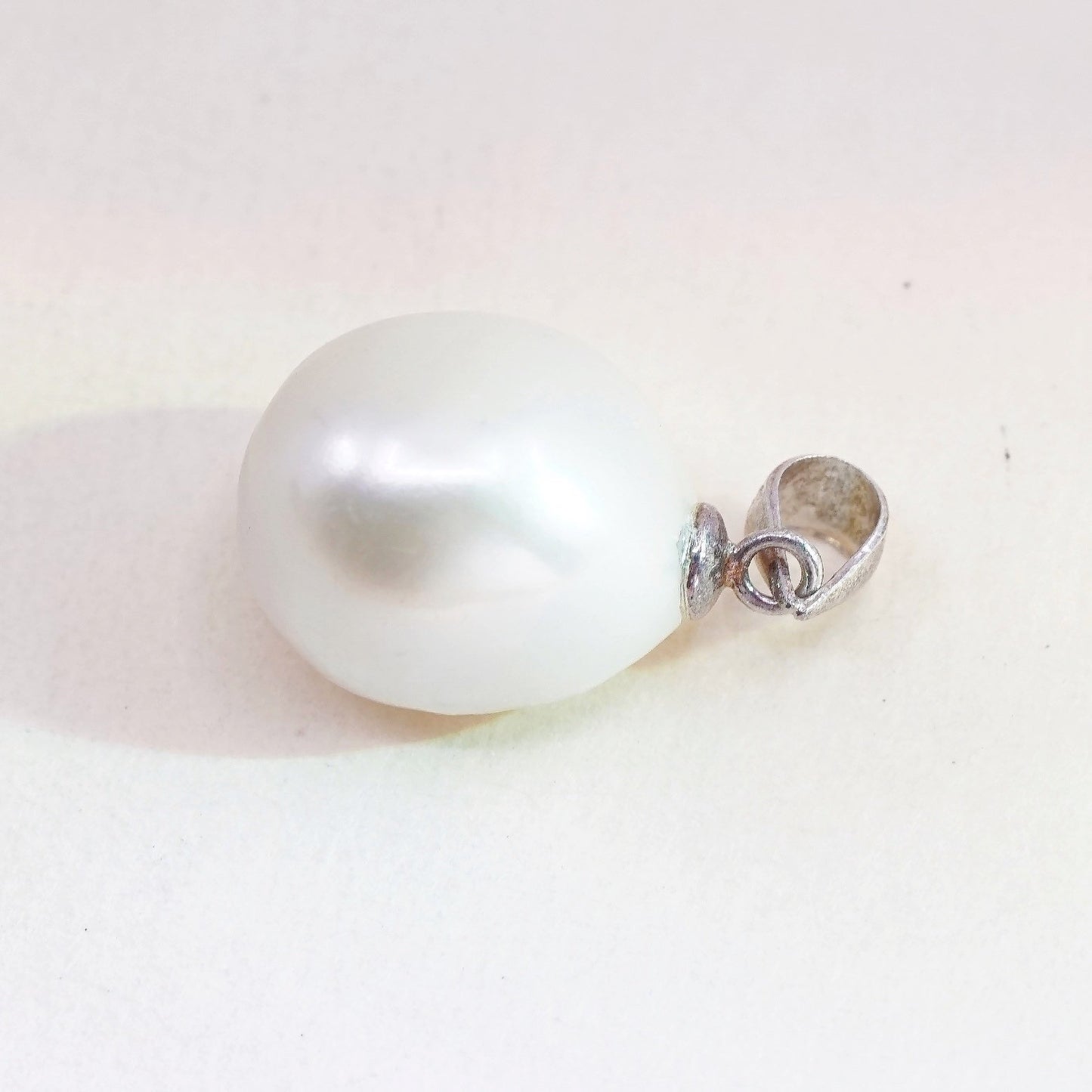 Vintage Sterling silver handmade pendant, solid 925 silver with pearl