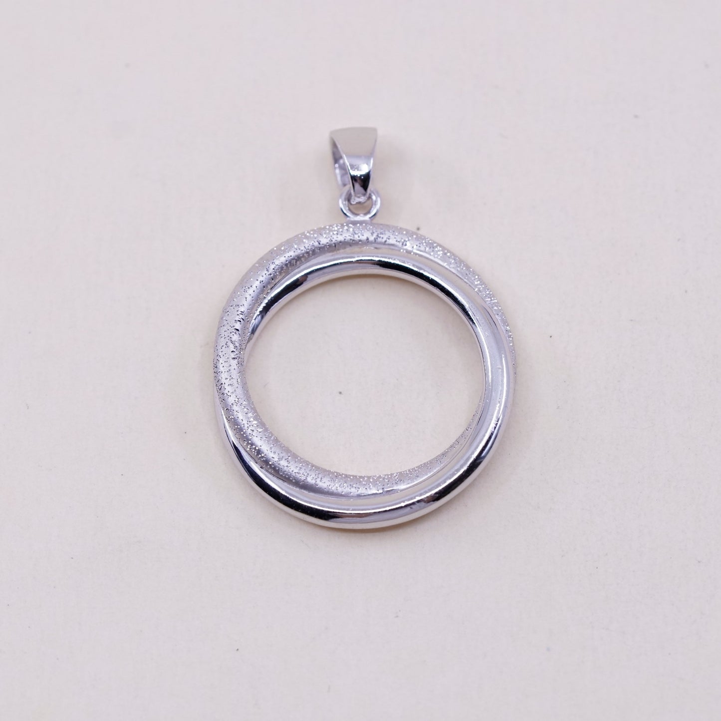 Vintage Sterling silver handmade pendant, glitter 925 Silver entwined circle