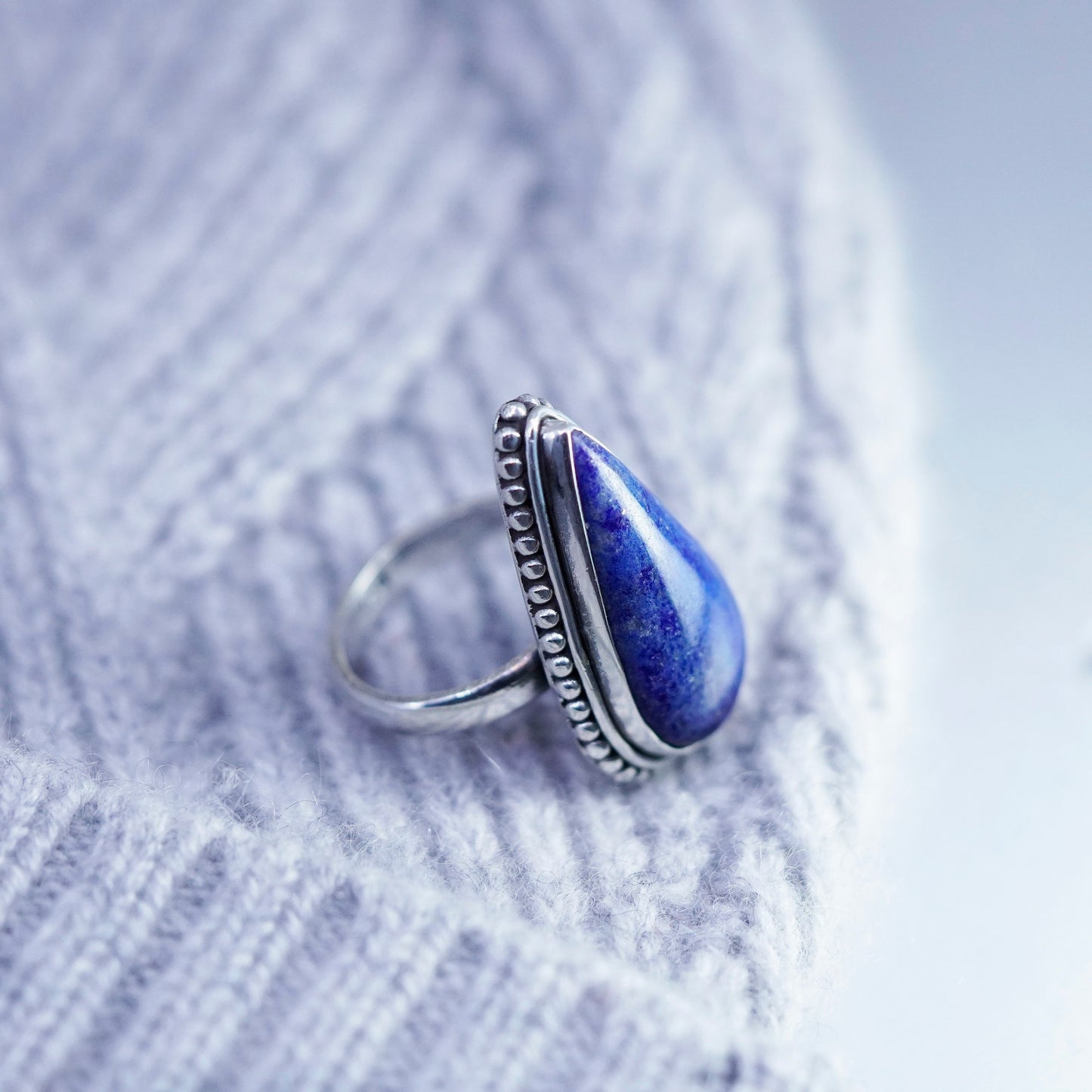 Size 8, Sterling 925 silver handmade ring with teardrop lapis lazuli and beads