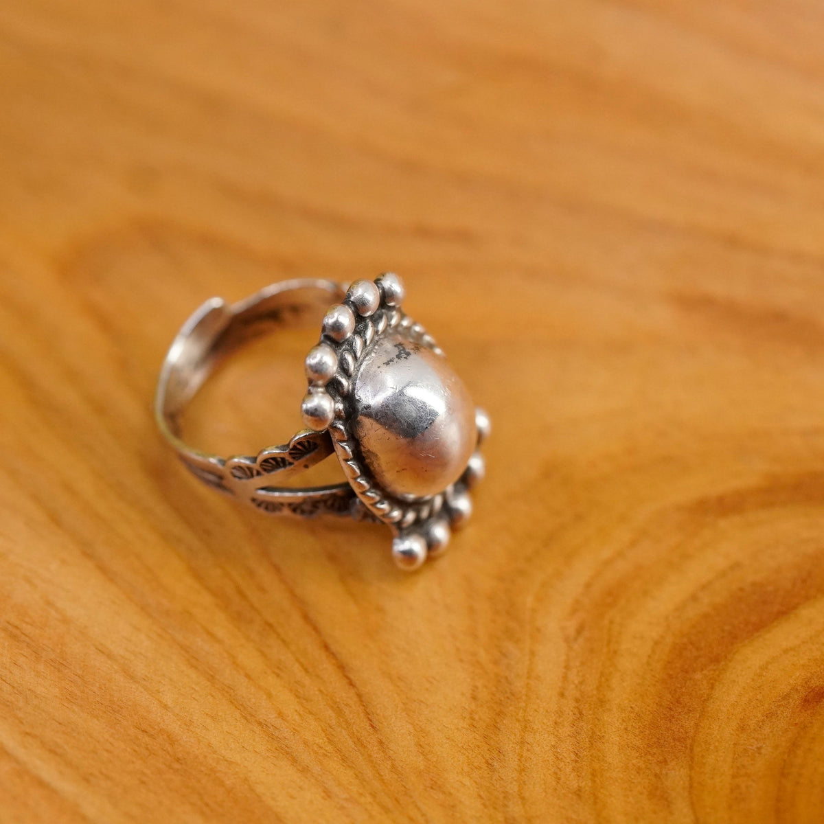 Size adjustable, Native American Sterling silver ring, 925 wrap band beads