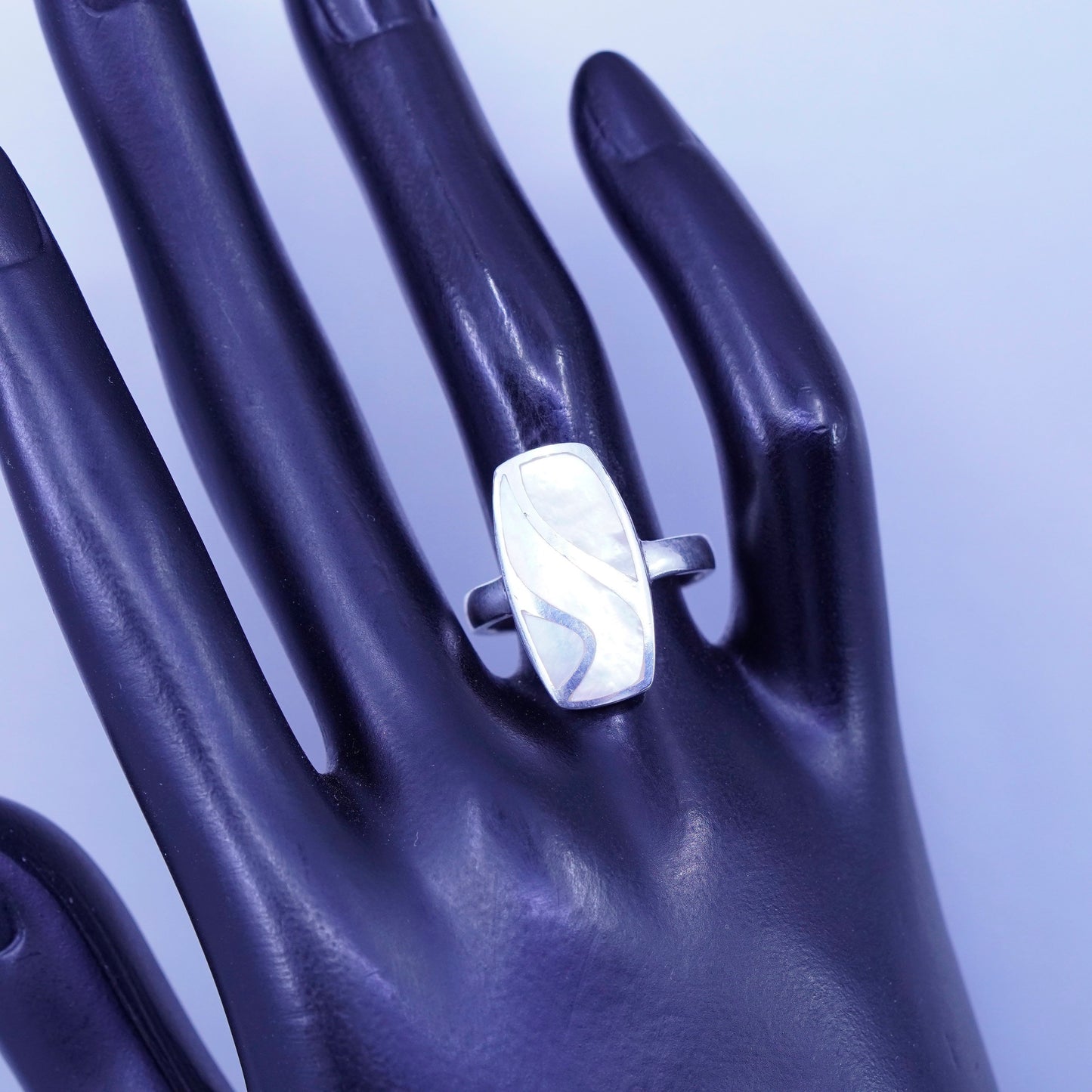 Size 8.25, vintage Sterling 925 silver handmade ring with mother of pearl