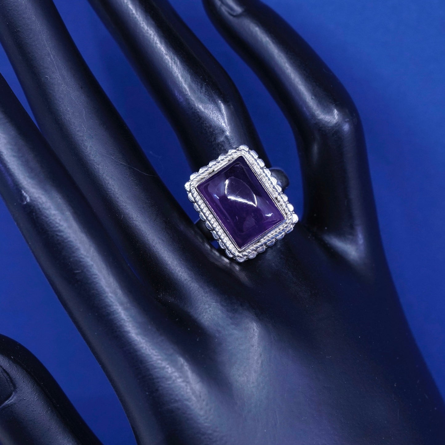 Size 8, vintage Sterling 925 silver handmade ring with amethyst and beads