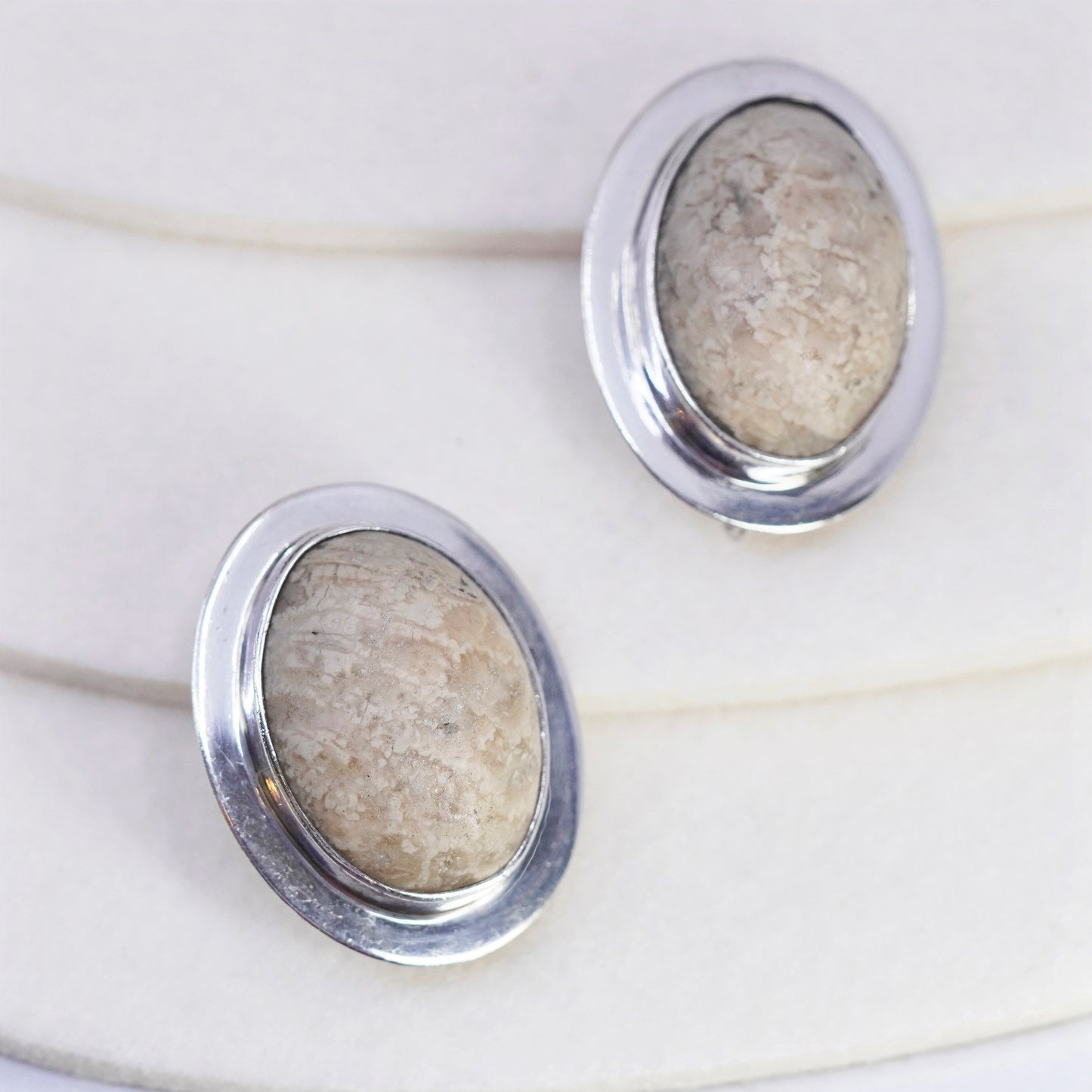 AKR Amy Kahn Russell 925 silver handmade earrings, oval clip on w/ ivory jasper