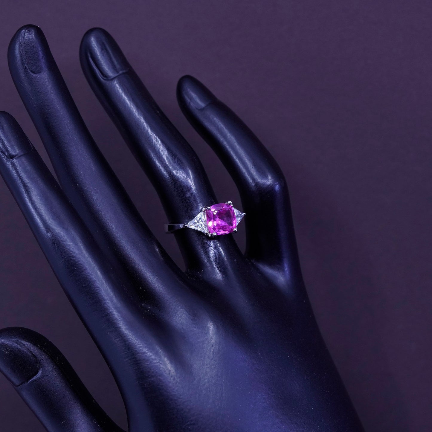 Size 5.25, vintage Sterling 925 silver ring with pink crystal and clear cz