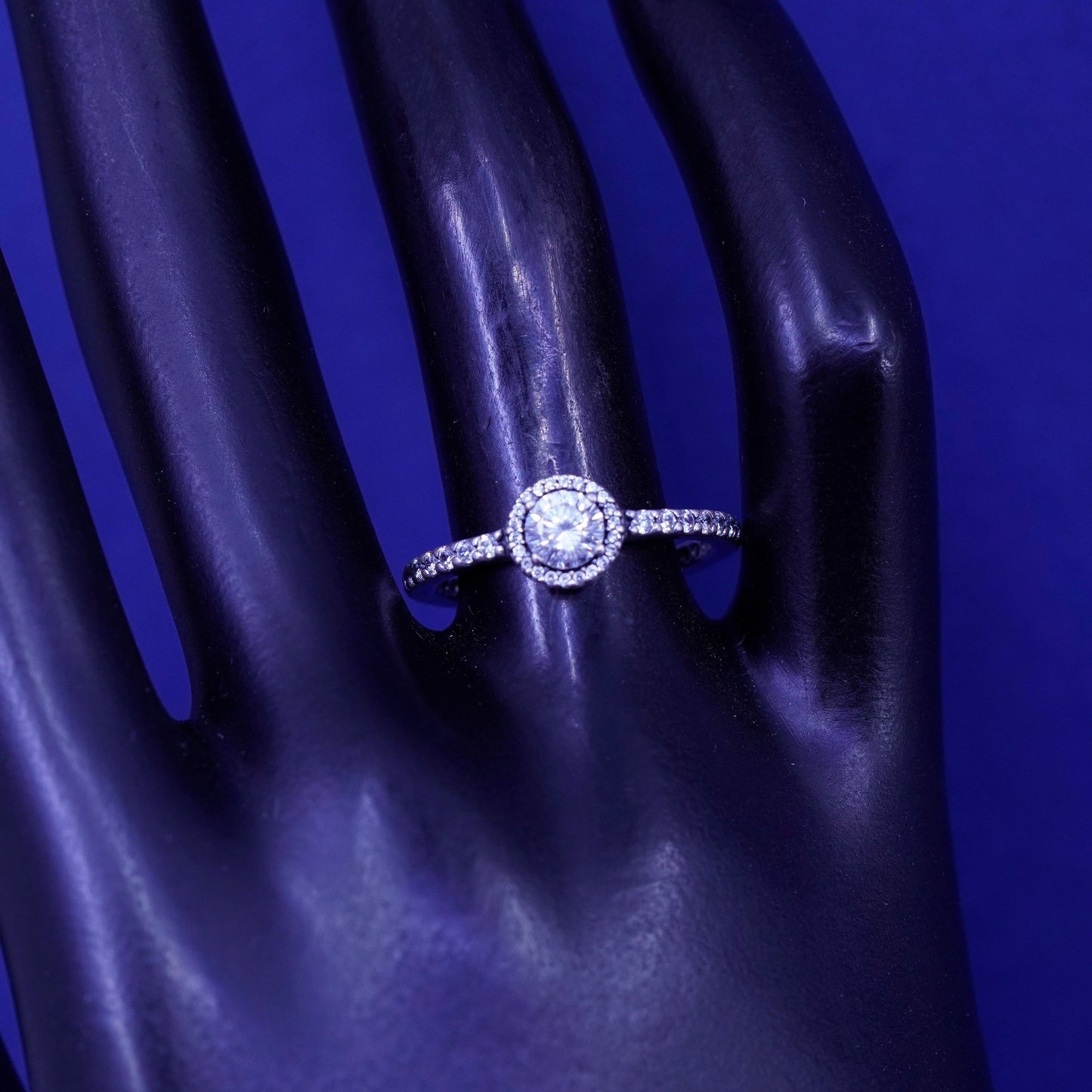 Size 7.75, vintage ALE sterling 925 silver engagement ring with cz