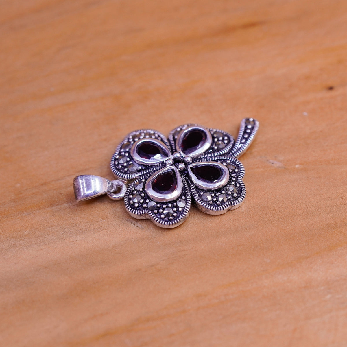 Sterling 925 Silver Handmade lucky four leaves clover Pendant ruby marcasite