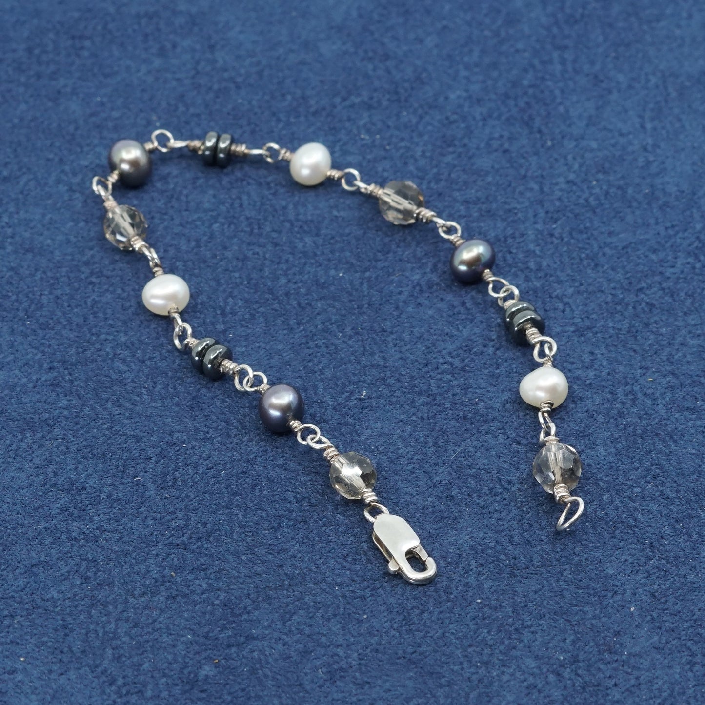 7", Sterling silver handmade bracelet, 925 clasp w/ pearl N crystal beads