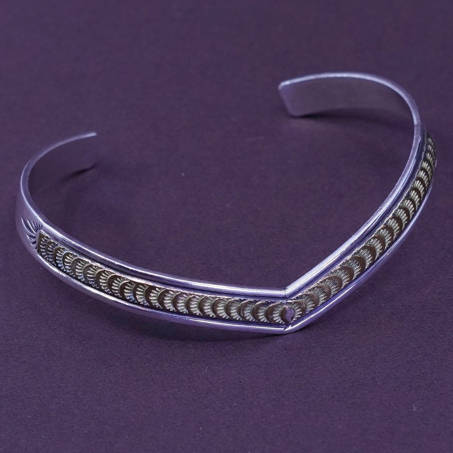 6.75”, Native American Dawn Lucas Sterling silver bracelet, Navajo 925 cuff