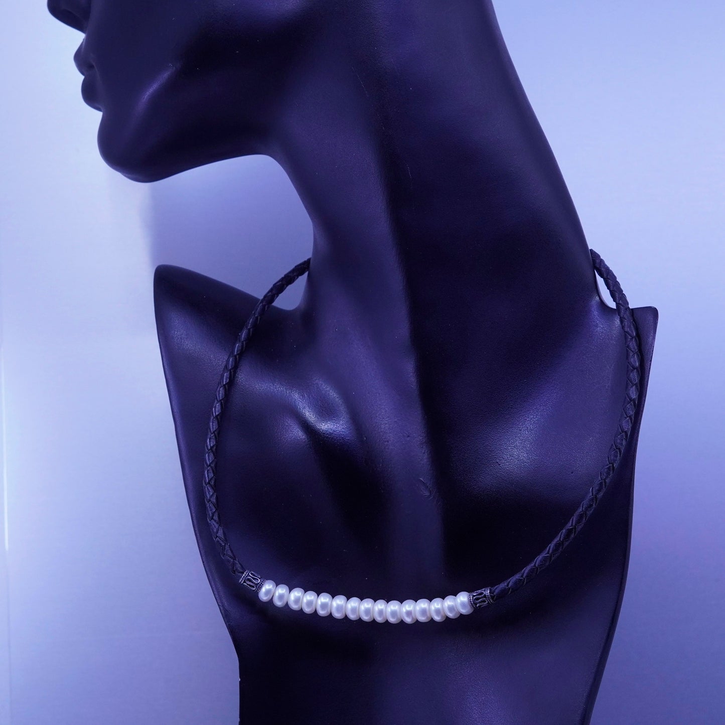 16+2”, freshwater pearl necklace Sterling 925 silver clasp braided leather core
