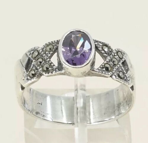 Sz 8, Sterling Silver handmade Ring, 925 Silver W/ amethyst n marcasite