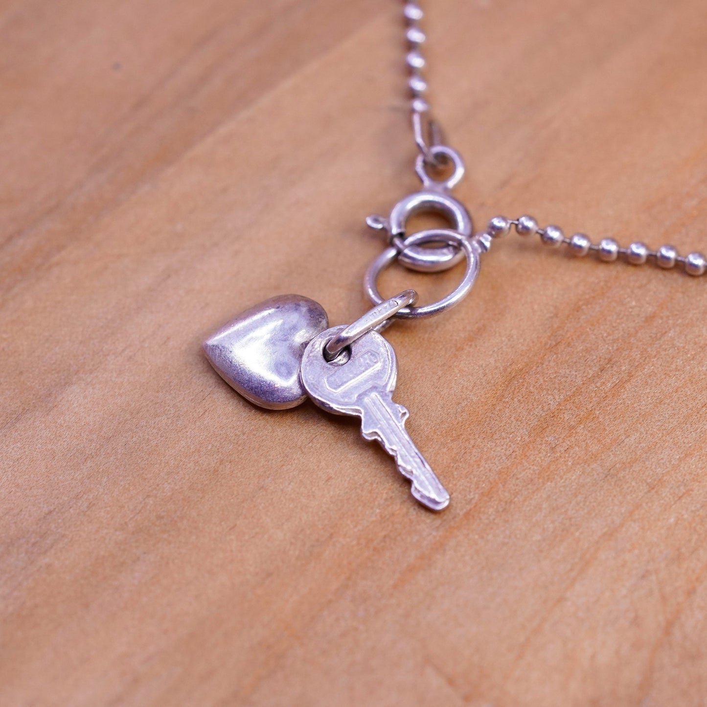 7.25”, Italy Sterling 925 silver handmade bead bracelet chain key heart charm