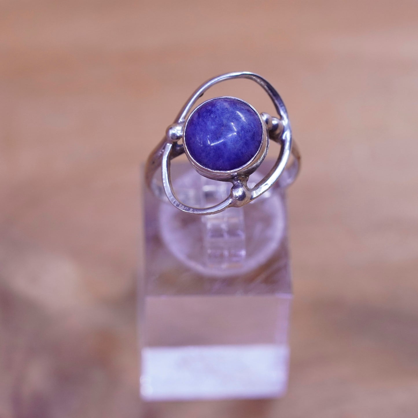 Size 8.5, vintage Sterling 925 silver handmade ring with sodalite
