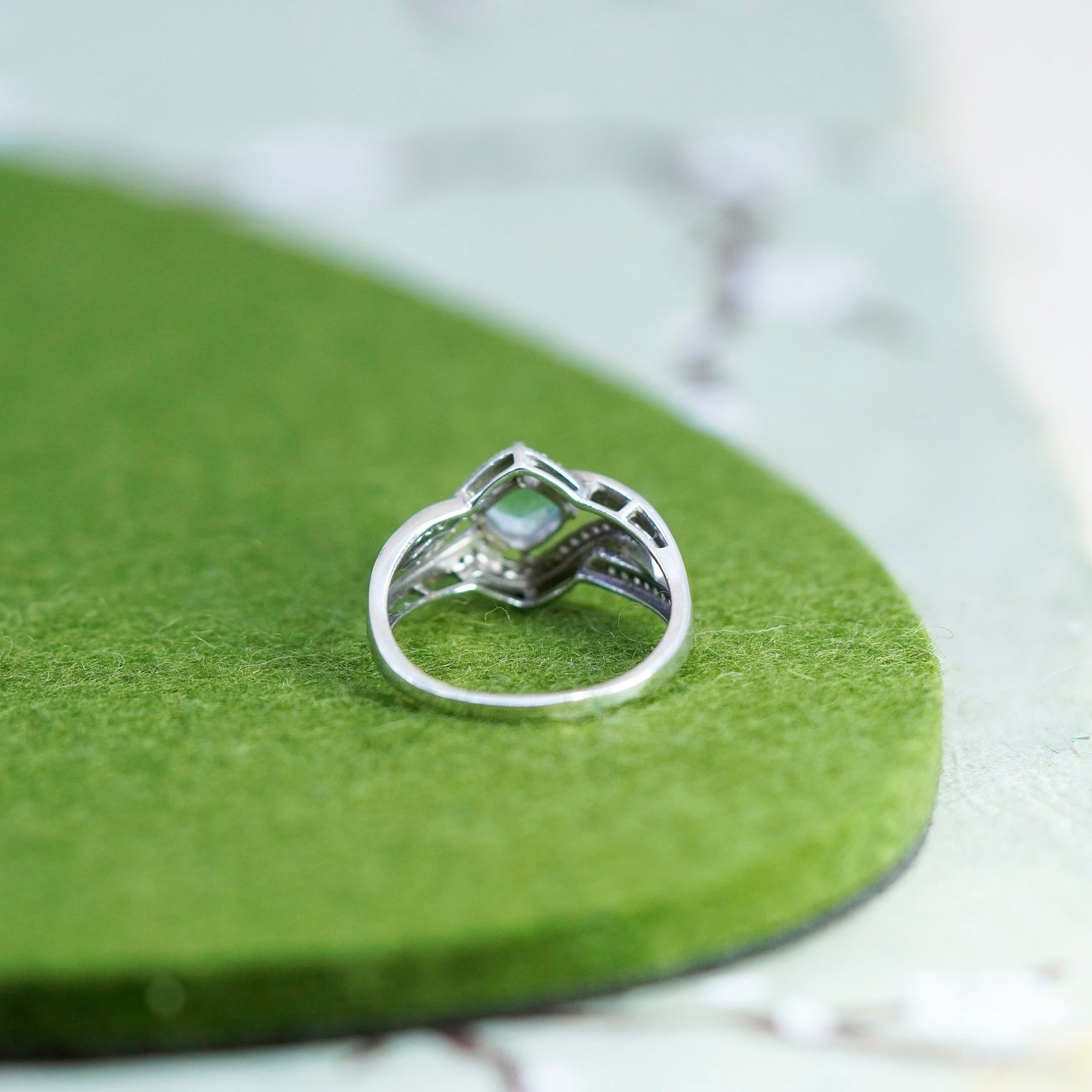 Size 10, sterling 925 silver handmade ring with blue topaz and cluster diamonds
